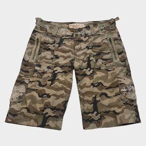 MurMur Camp Cargo Midi Shorts